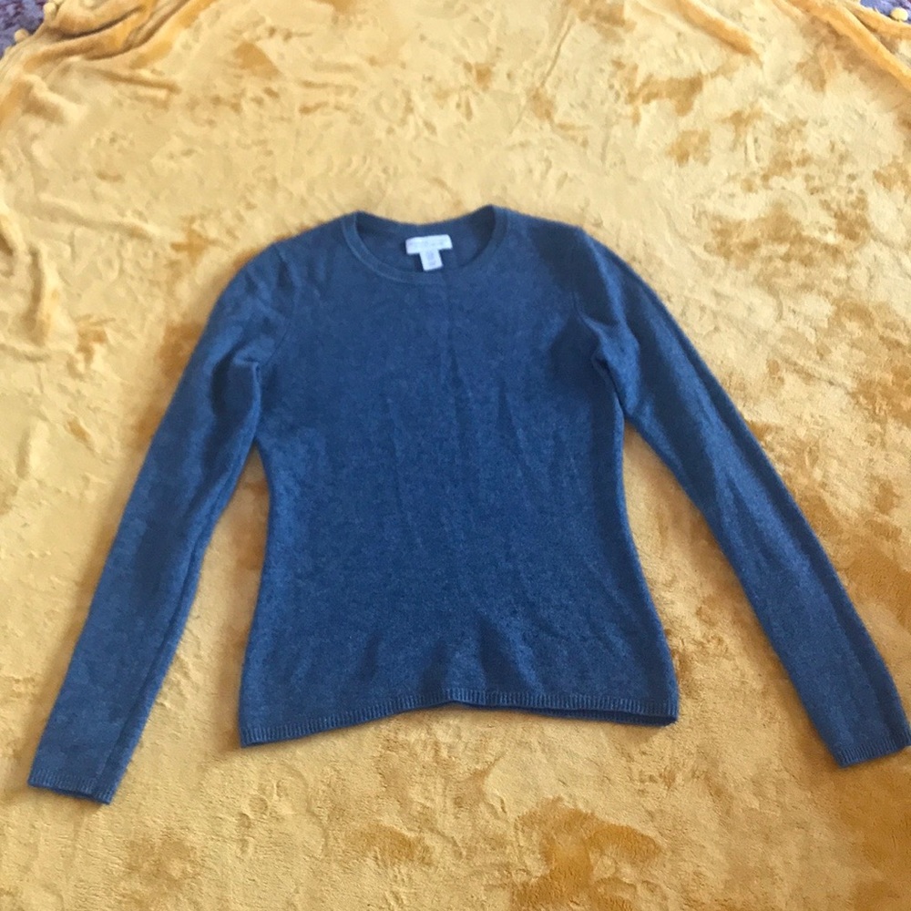 Adrienne Vittadini cashmere sweater